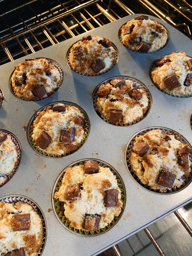 baked chocolate chip best muffins